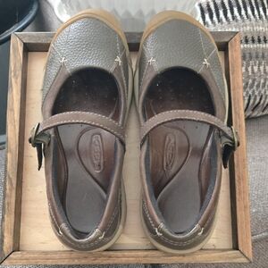 Womens Keen Presidio Brown Mary Jane Size 6